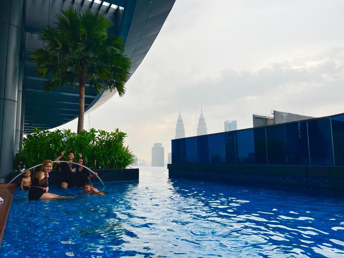 Crystal Suites At Eaton Klcc Kuala Lumpur Exterior foto