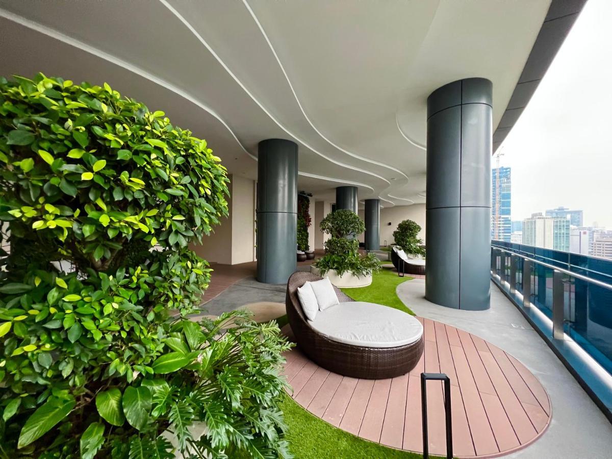 Crystal Suites At Eaton Klcc Kuala Lumpur Exterior foto